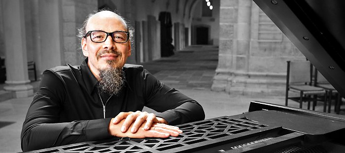 Konzert mit Henning Pertiet